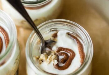 Cinnamon Roll Overnight Oats